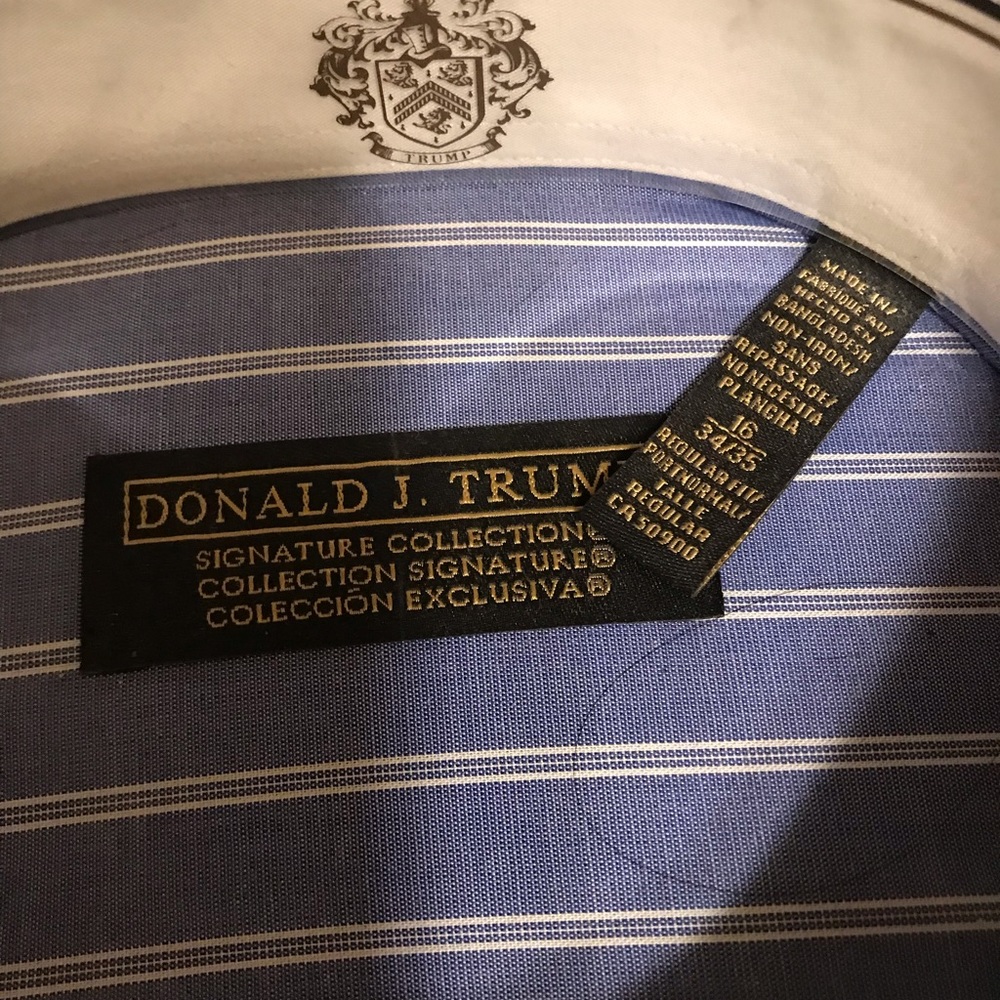 Donald J Trump signature collection    Men dress or casual shirt 35/36